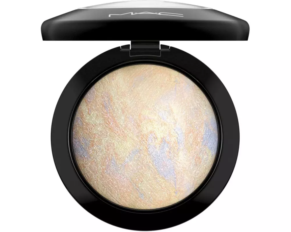 MAC Cosmetics Mineralize Skinfinish Lightscapade Lightscapade