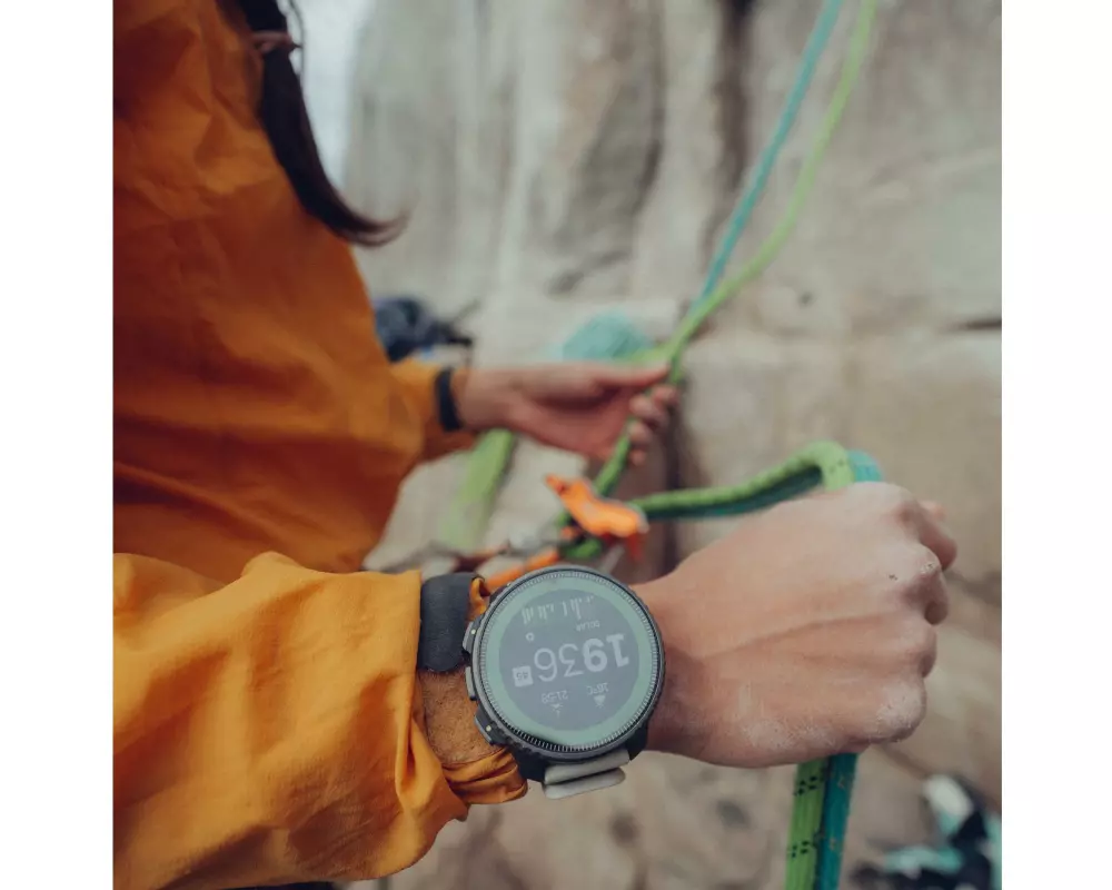 SUUNTO Sportuhr Vertical Titanium Solar Sand