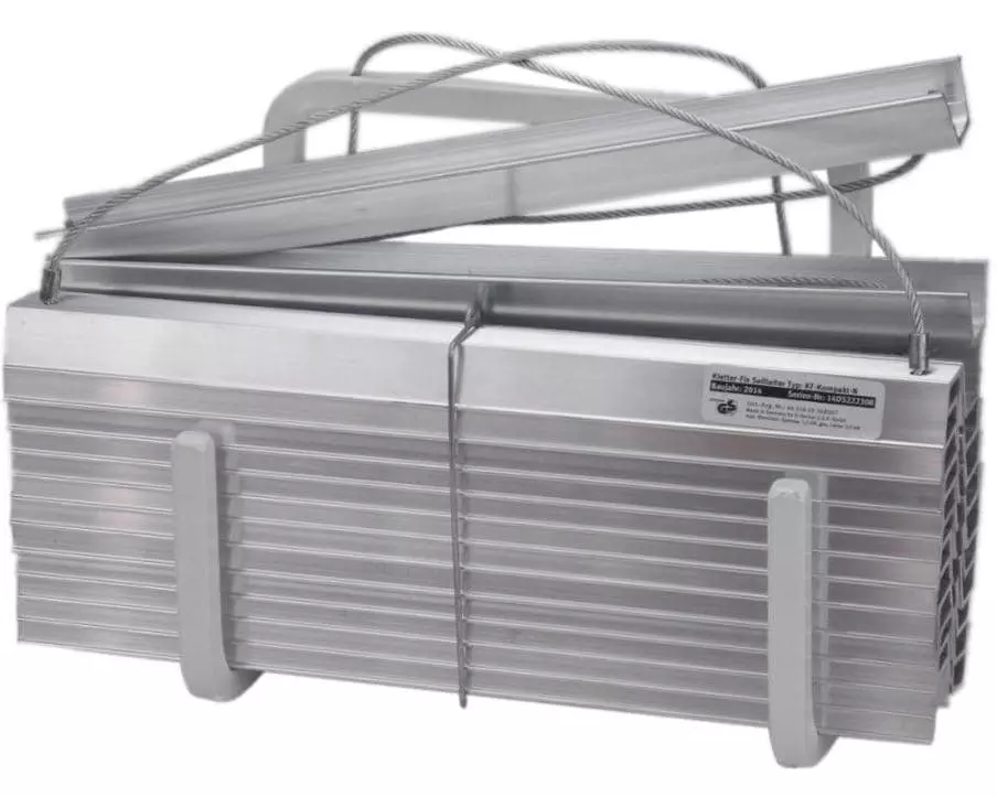 Mentrex Feuerleiter 8 m mit Abstandshalter