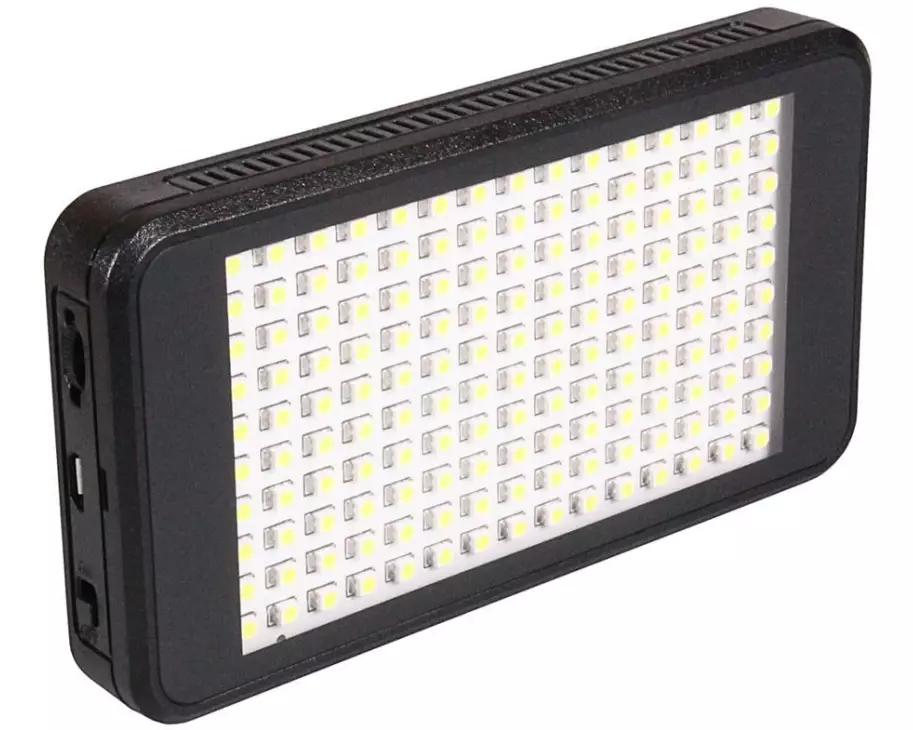 Patona Professionelles Fotolicht LED-VL011