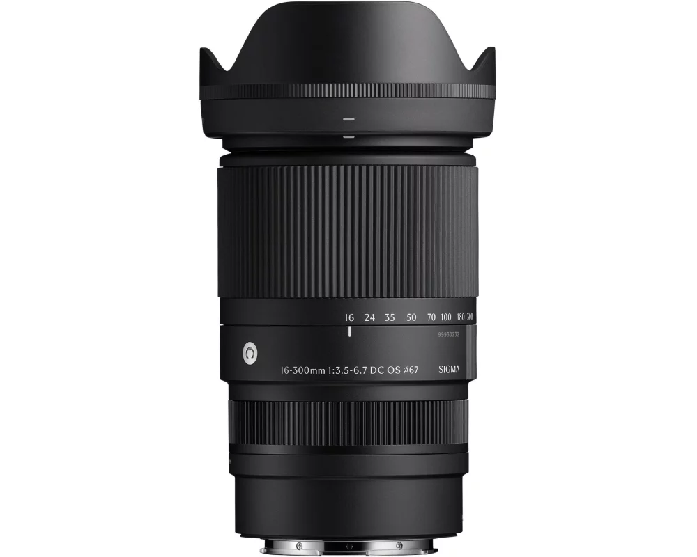 Sigma Zoomobjektiv 16-300mm F/3.5-6.7 DC OS C L-Mount