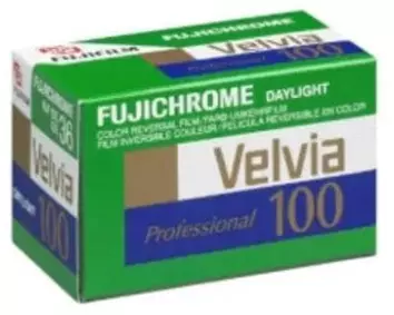 Fujifilm VELVIA 100 135/36
