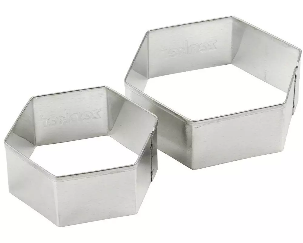 Zenker Guetzli-Ausstecher-Set Fussball Hexagon