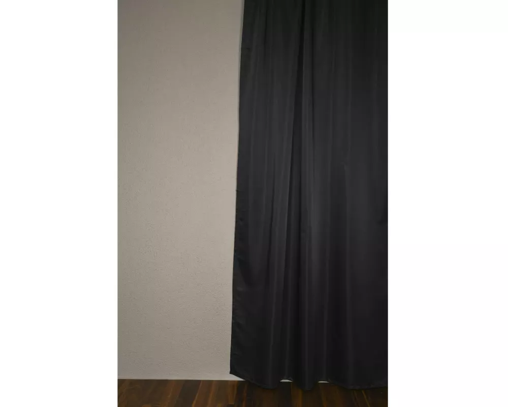 Stotz Decor AG Nachtvorhang mit Faltenband Carol 140 cm x 245 cm, Schwarz