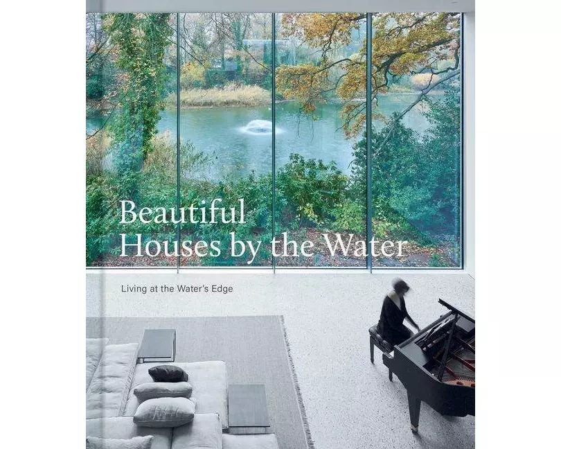 Beautiful Houses by the Water