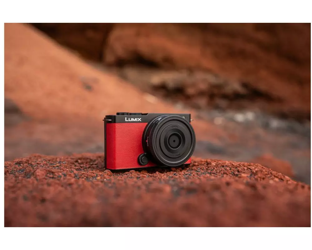 Panasonic Festbrennweite LUMIX S 26mm F/8 – L-Mount