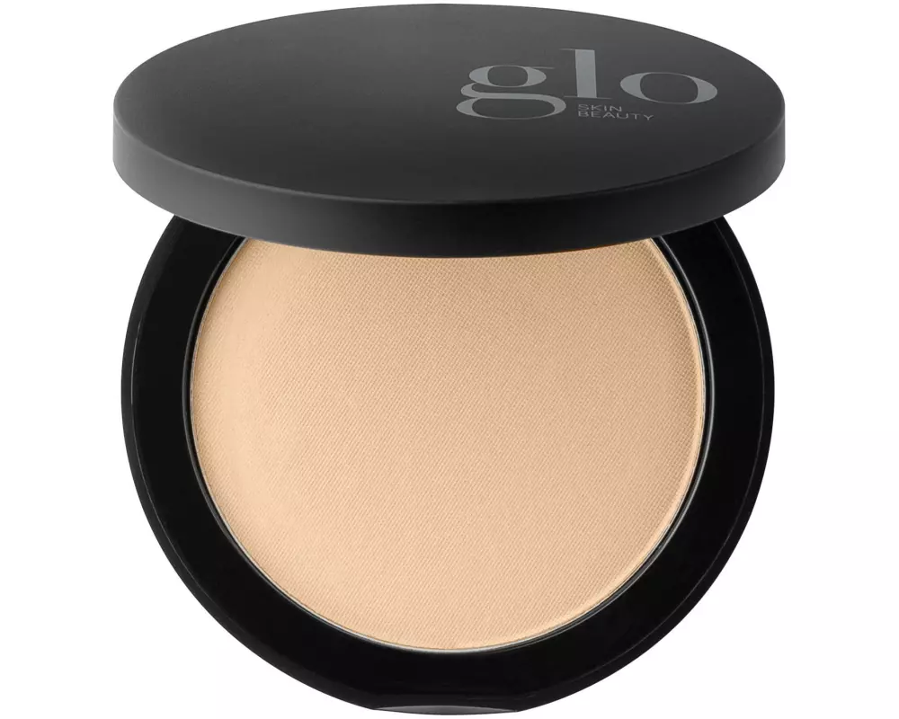 Glo Skin Beauty Pressed Base Golden Medium