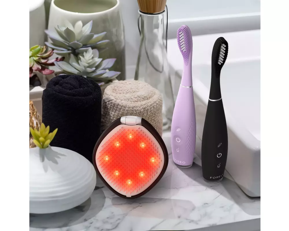 Foreo FLIP Play Advanced LED-Lichthaarbürste