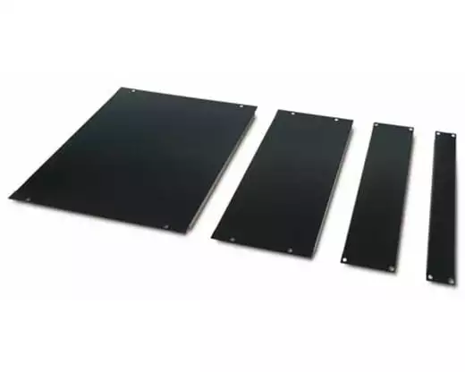 NetShelter Frontblenden - schwarz