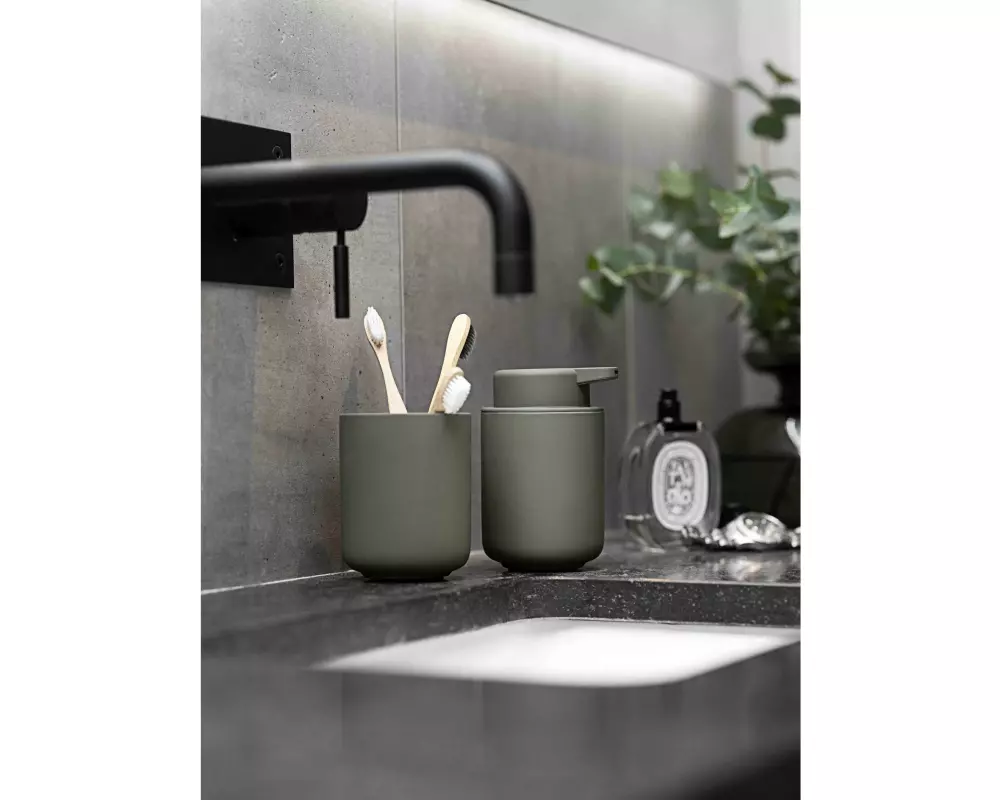 Zone Denmark Seifenspender Ume 250 ml, Olive Green