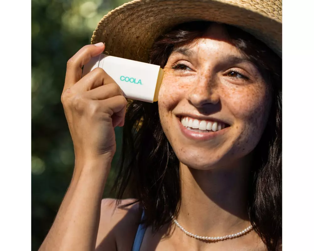 COOLA Classic Stick Tropical Coconut 17 g