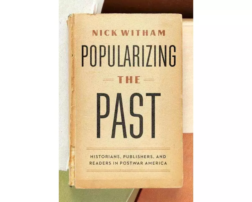 Popularizing the Past