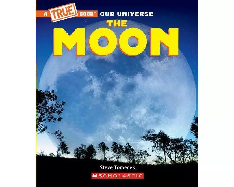 The Moon (A True Book)
