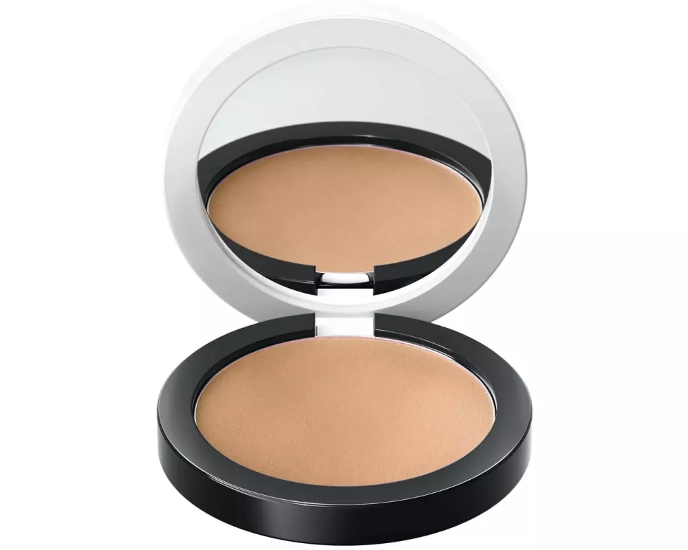 UND GRETEL Compact Powder SPF 50+ 03 Tanned
