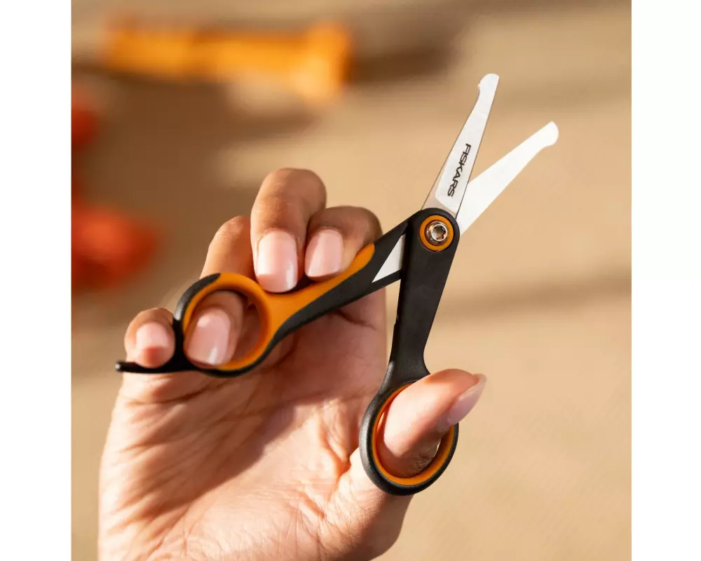 Fiskars Detail-Scheren Edelstahl, abgerundet, 14.1 cm