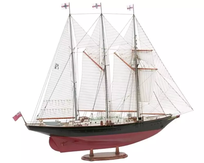 Billing Boats Bausatz Sir Winston Churchill 1:75