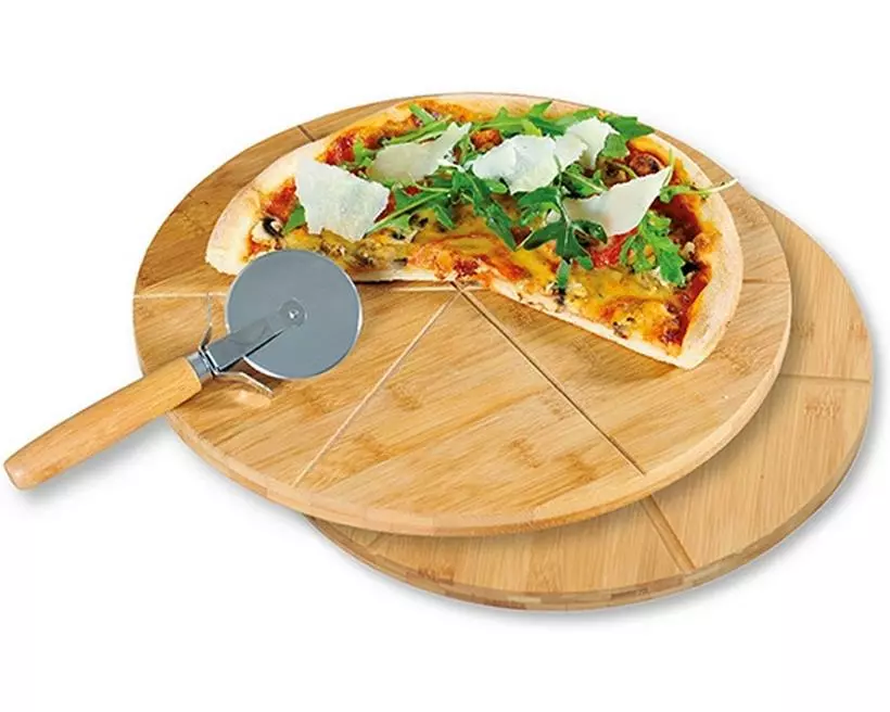 Kesper Pizzaschneidebrett und Pizzaschneider 32 cm x 32 cm