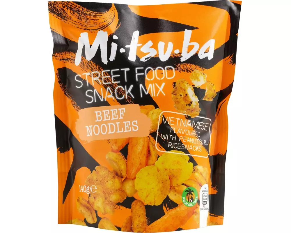 Mitsuba Street Food Mix Beef Noodles 140 g