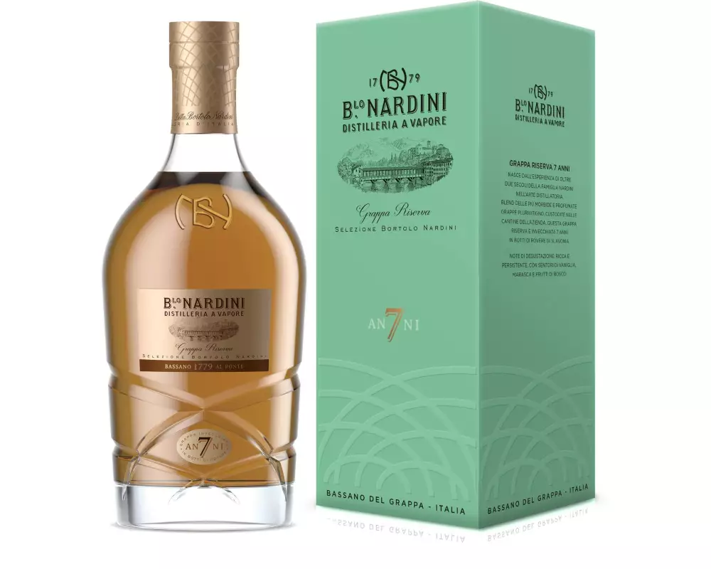 Nardini Bortolo Sel.Riserva 7y 45% 0.7 l