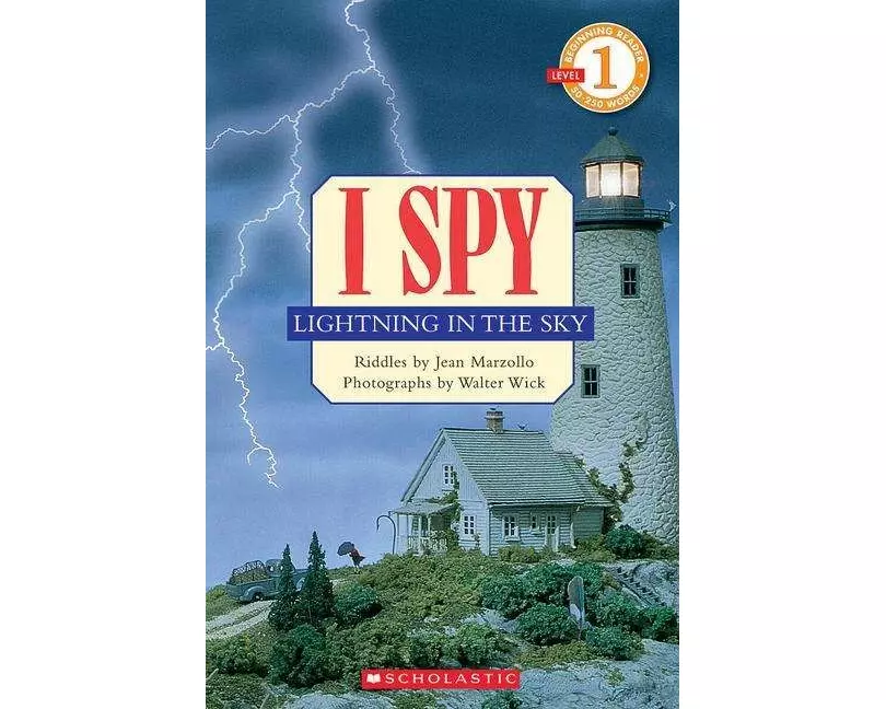 I Spy Lightning in the Sky (Scholastic Reader, Level 1)