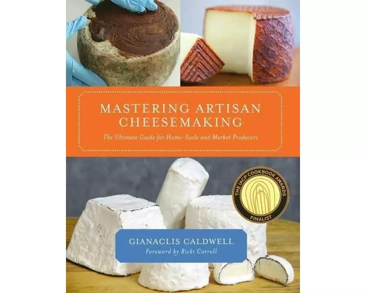 Mastering Artisan Cheesemaking