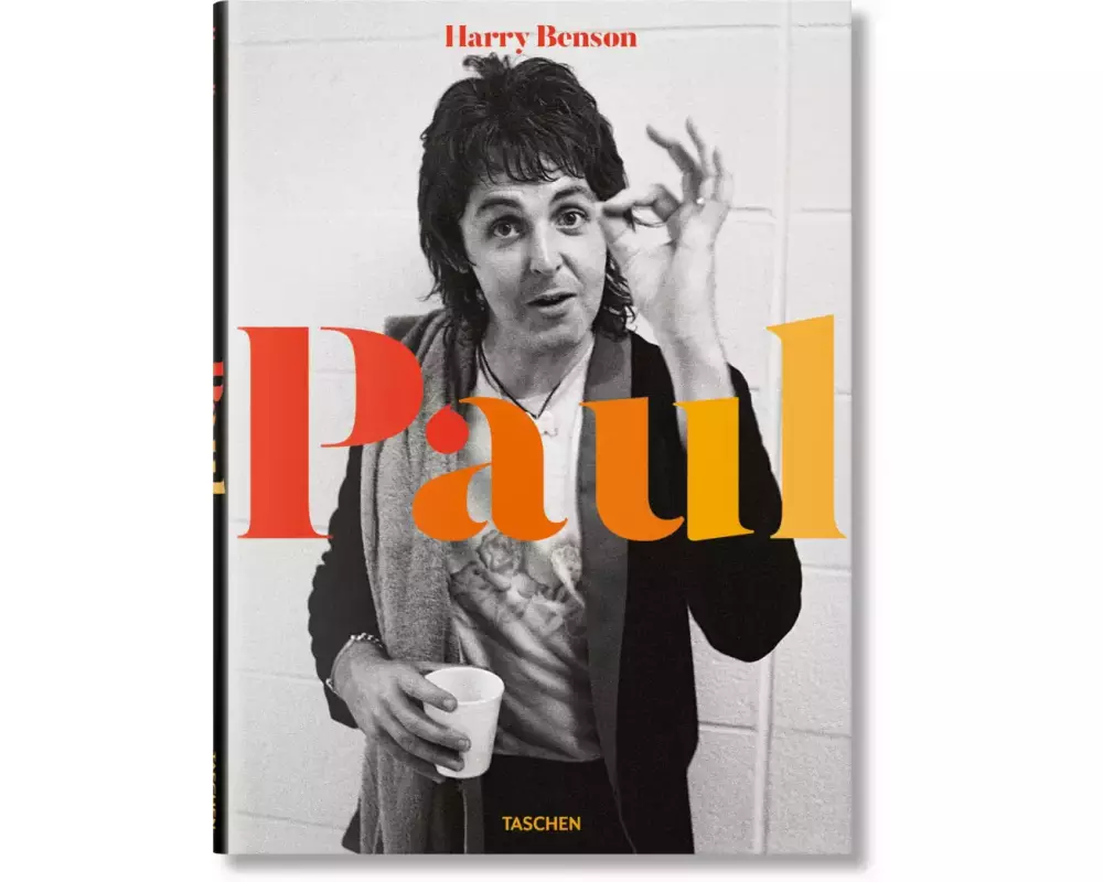 Harry Benson. Paul