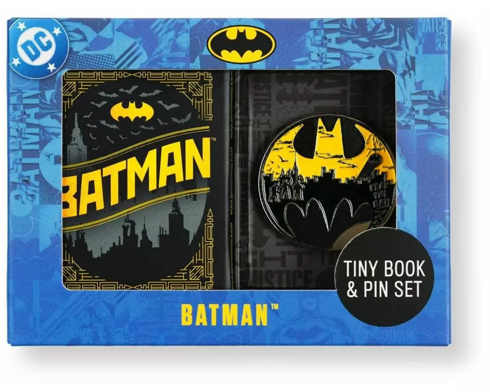 DC Comics: Batman Tiny Book and Pin Set