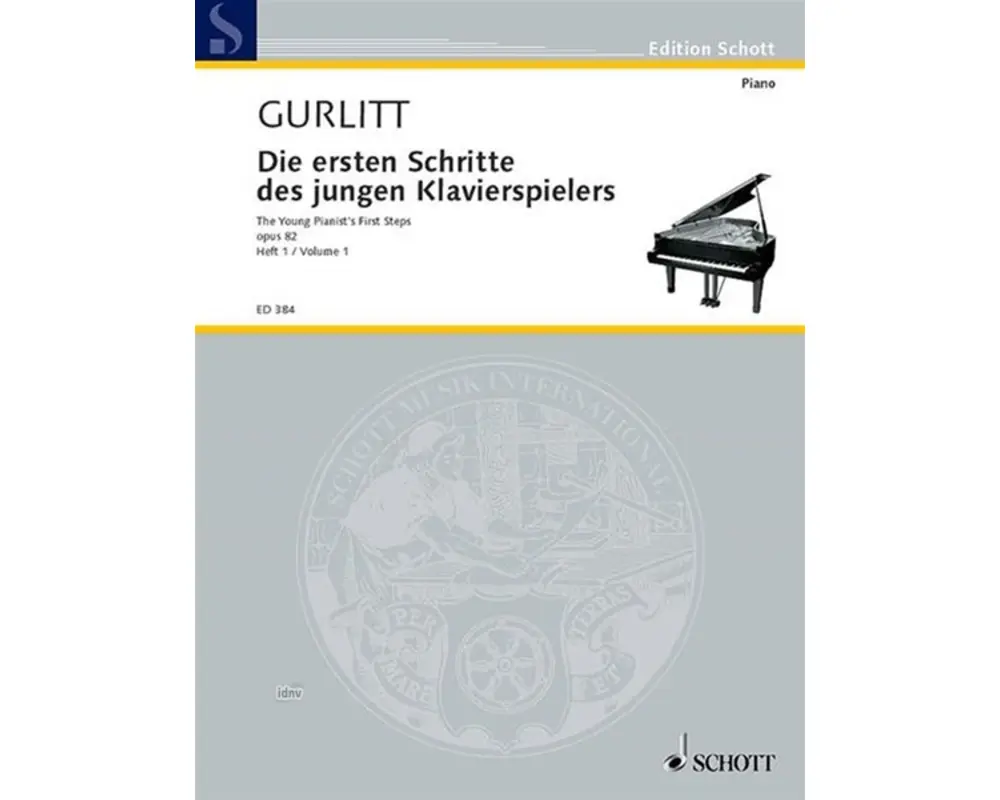 Die ersten Schritte des jungen Klavierspielers