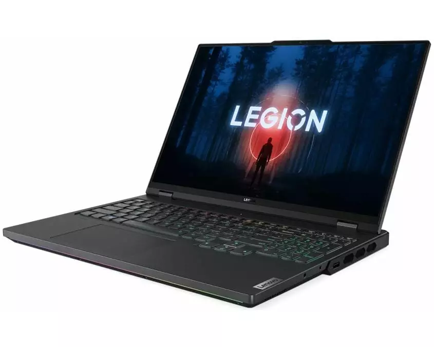 Lenovo Notebook Legion Pro 7 16ARX8H (AMD)