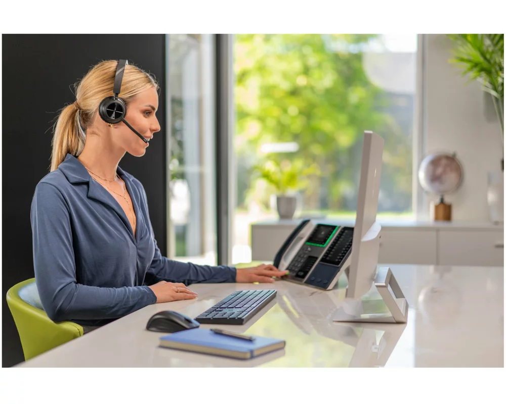 HP Headset Poly Voyager 4310 UC Mono USB-C, inkl. Ladestation