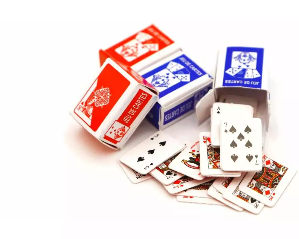 HobbyFun Mini-Figur Spielkarten 2.5 x 1.5 cm, 2er-Set