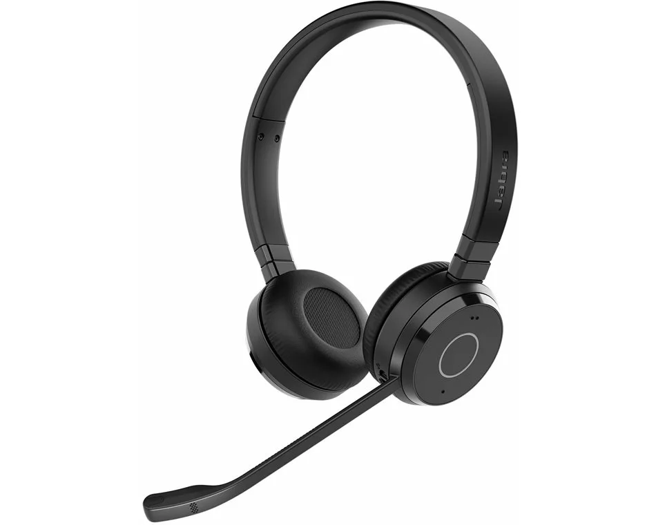 Jabra Evolve 65 TE, headset, Link 390, Bluetooth Adapter, carry pouch, user documents, USB-C to USB-A Cable,