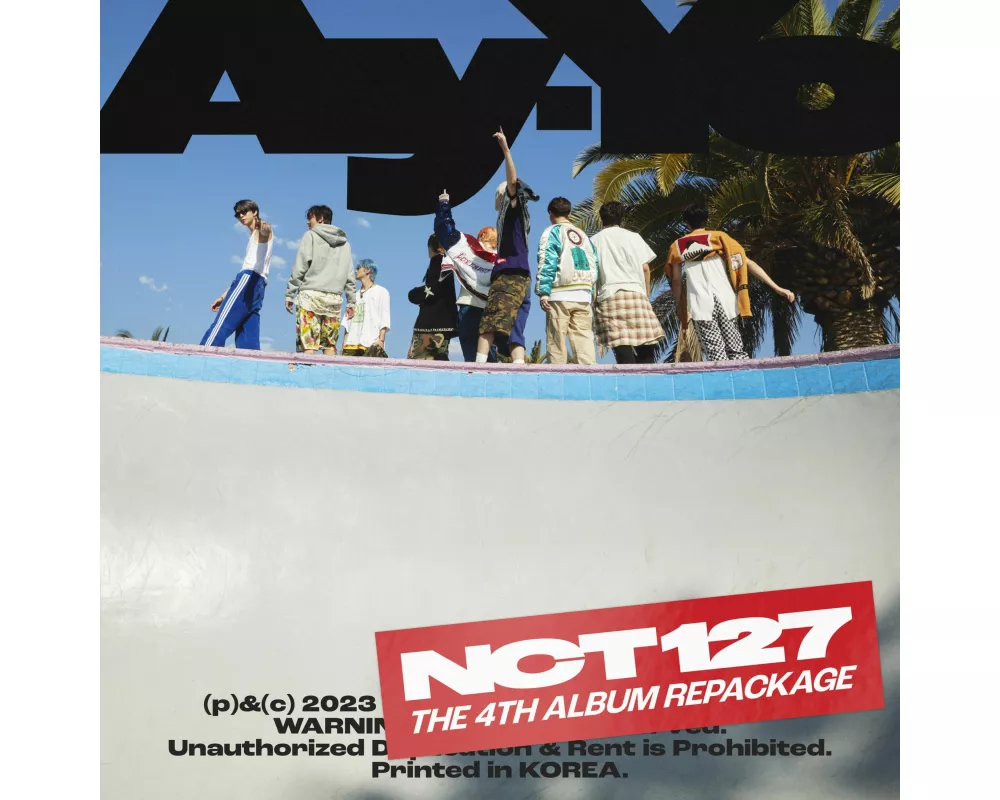 Ay-Yo (Photobook B Vers.)