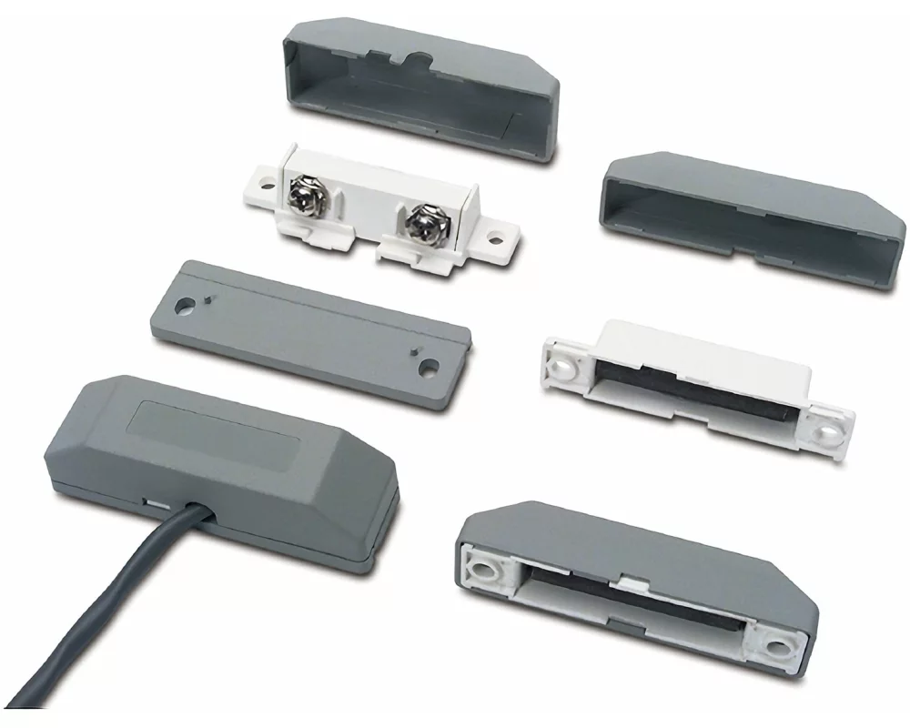 APC NetShelter VX/SX Door Sensor Switch Kit