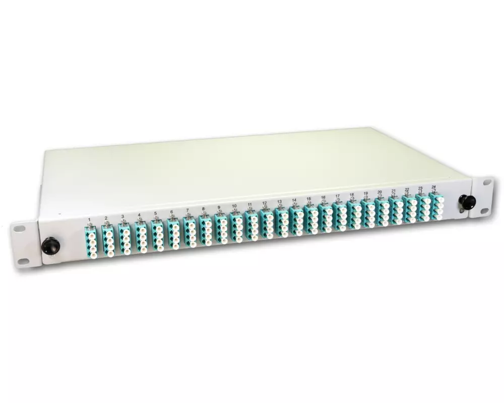 Lightwin Spleissbox 96 Fasern, 24x QLC MM, 50/125µm OM3 Pigtail