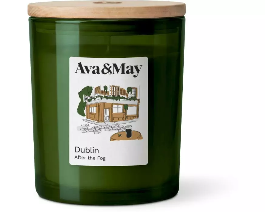 AVA & MAY Duftkerze Dublin 220 g