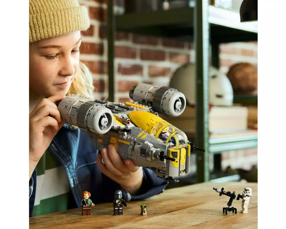 LEGO Star Wars Razor Crest 75447