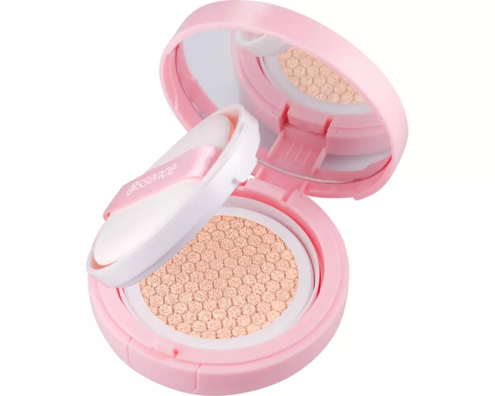 essence Foundation Brighten up Cushion 01 Porcelain
