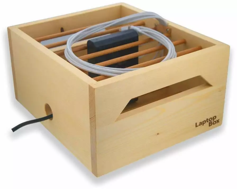 LMP LaptopBox 6-250 Schweizer Fichtenholz, 6x USB-C