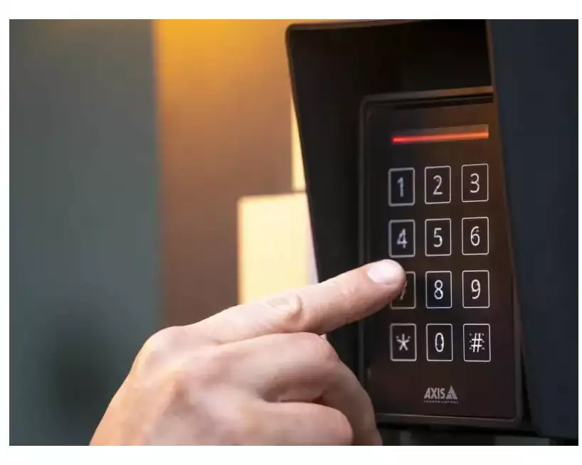 Axis RFID-Reader A4131-E mit Tastatur