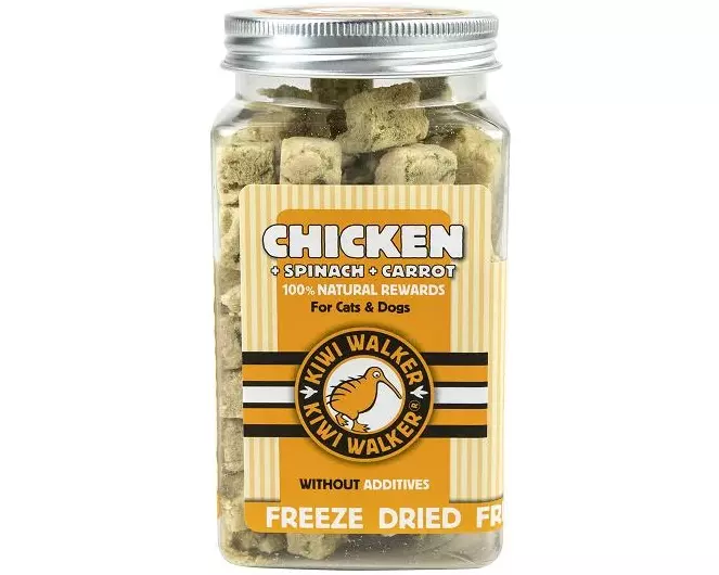 KIWI WALKER Snack Huhn, Spinat & Karotte, 65 g