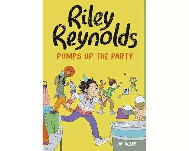 Riley Reynolds Pumps Up the Party
