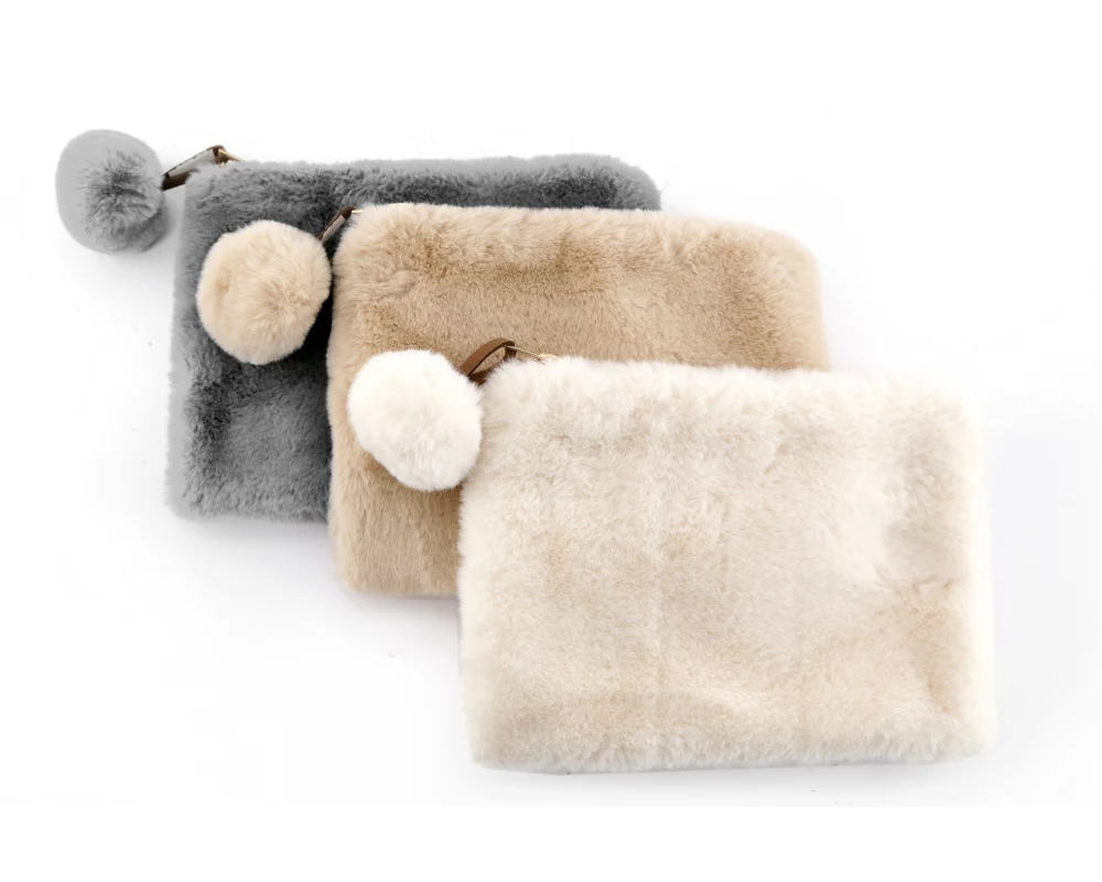 ROOST Schminktasche flauschig TX1303 23x16cm ASS.