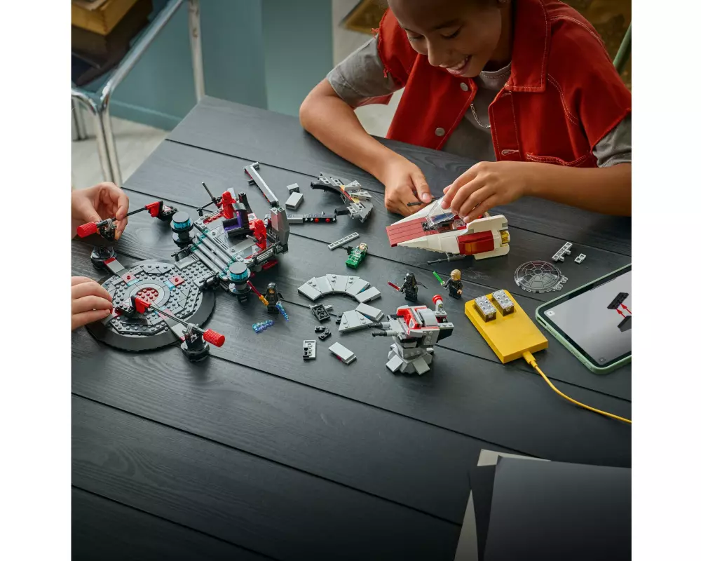 LEGO Star Wars SMART Play: A-Wing und Duell im Thronsaal 75427