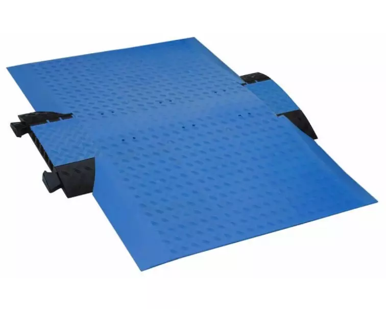 Defender Rollstuhlrampe Set