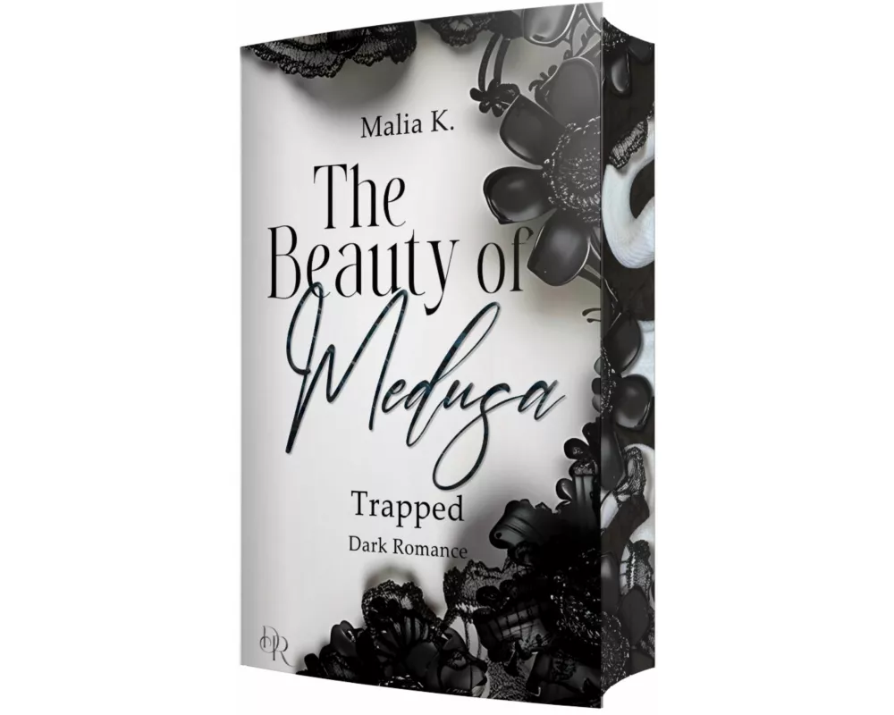 The Beauty of Medusa -Trapped