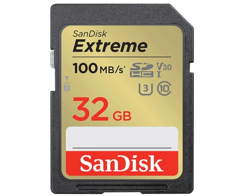 SanDisk Extreme PLUS 32 GB Class 10/UHS-I (U3) V30 SDHC