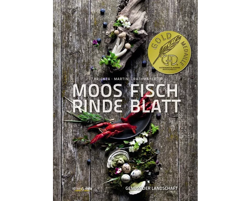 Moos. Fisch. Rinde. Blatt