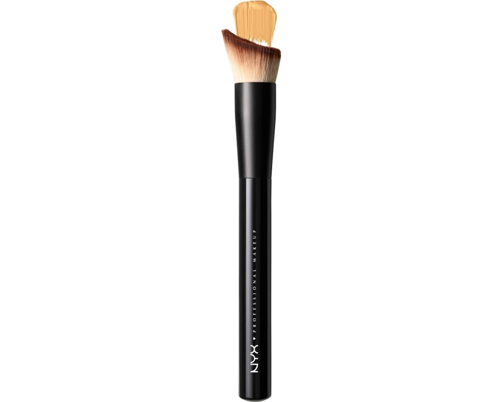NYX Professional Makeup Pro Brush Total Control Foundation Brush