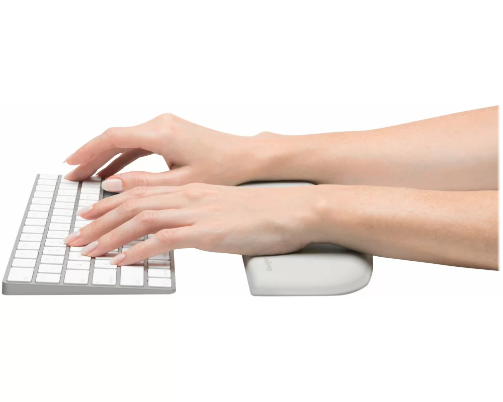 Kensington ErgoSoft Wrist Rest For Slim Compact Keyboard Grey